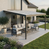 Pérgola CLARA | Versatilidad de su techo con paneles de 32 mm